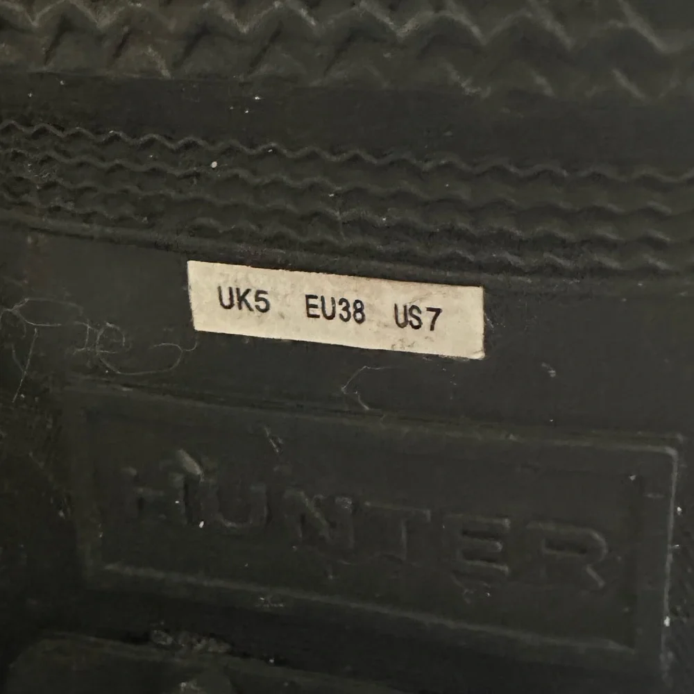 Hunter Original Short Rain Boot with Boot Sock - Picture 6 of 8